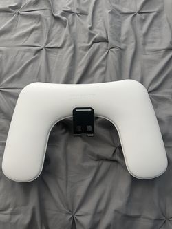 Nail tech arm rest