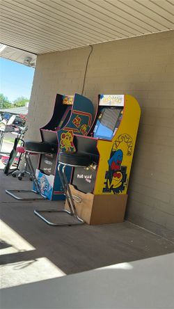 Pac-Man Machine