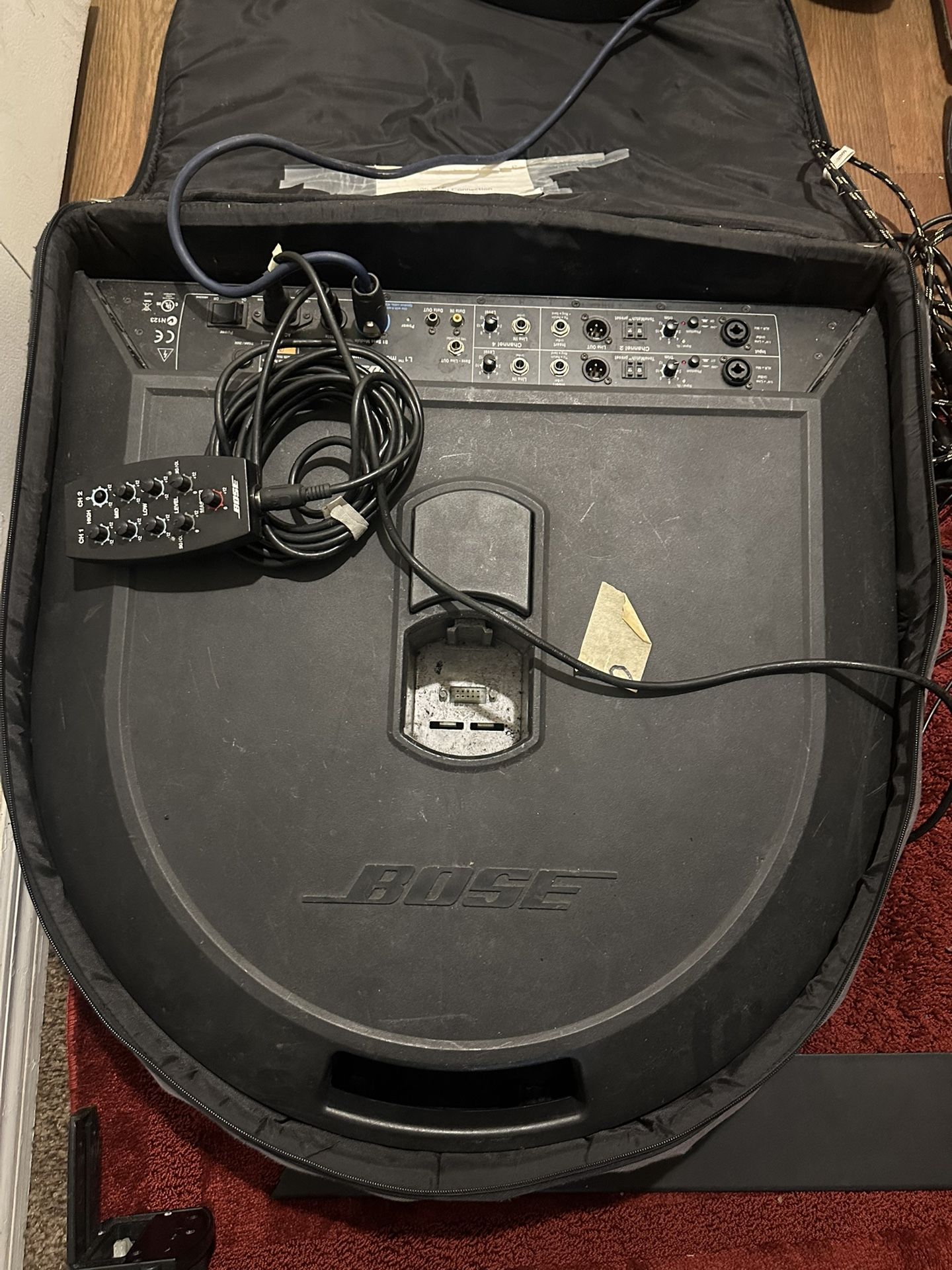 Boss personalize amplification power stand ps1 No Speaker No Bass Works Perfect