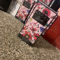 Gucci flora woman