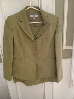 Women’s 10P Olive-Beige-Blazer-Excellent Condition