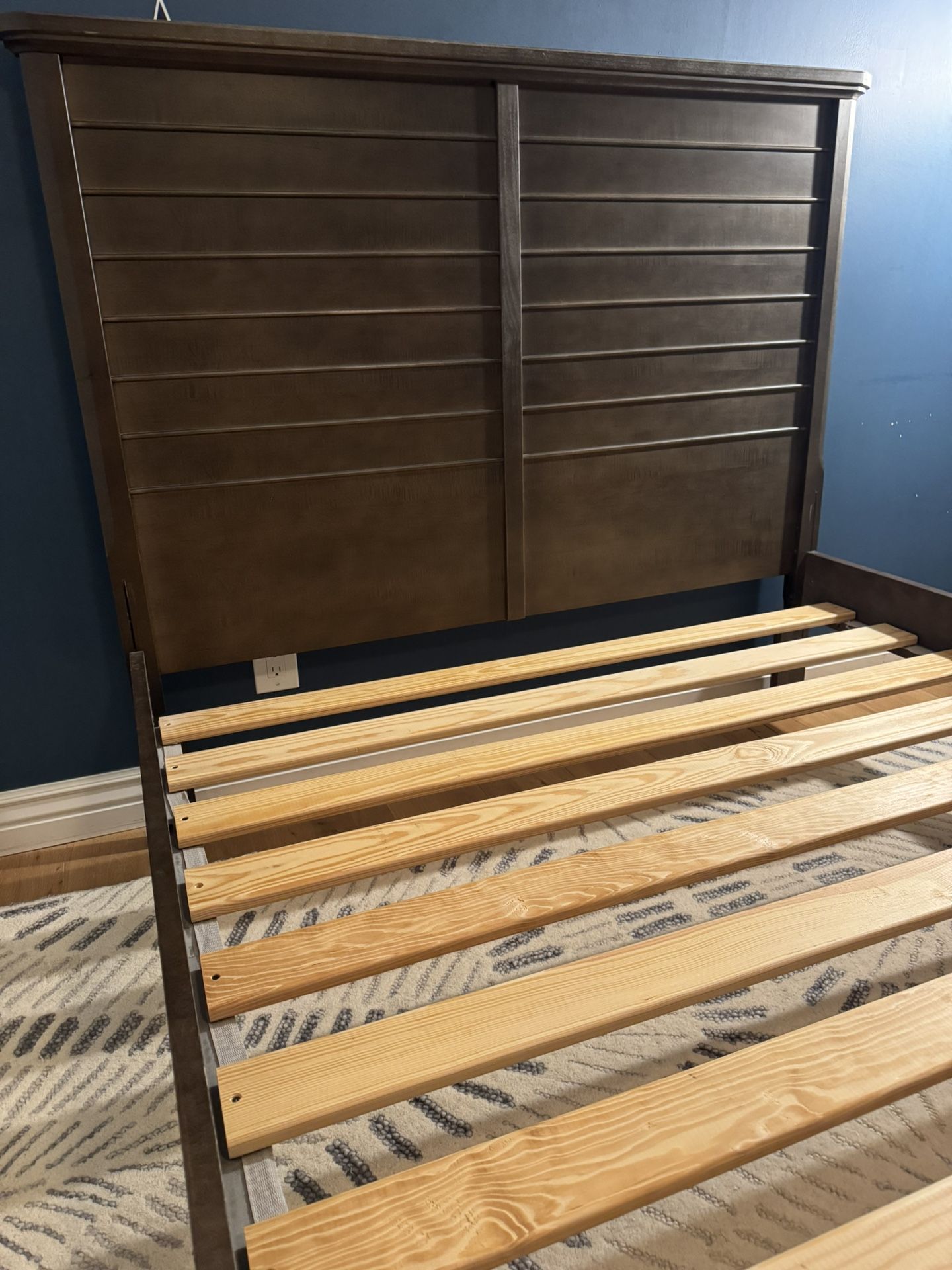 Stanley Young America boardwalk Full Size Bedroom Set