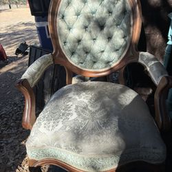 Antique Accent Chair -Not Free Make An Offer