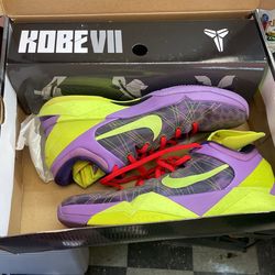 Nike Zoom Kobe VII Supreme