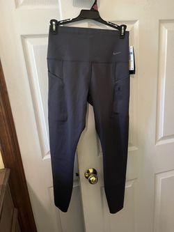 New Nike leggings women’s medium