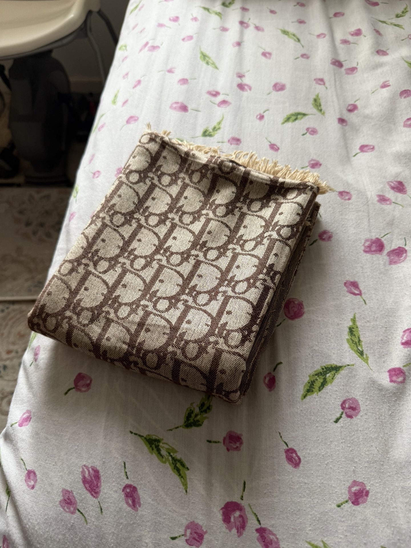 Dior scarf, pure Cashmere