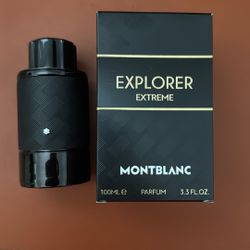 Montblanc Explorer 