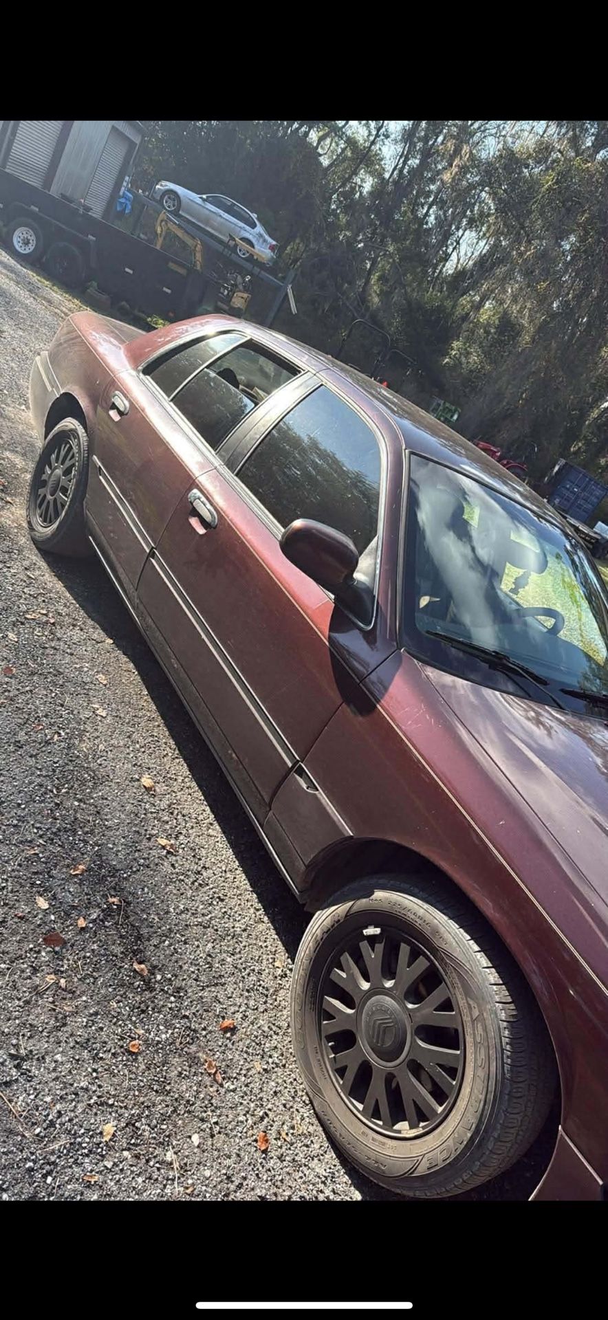 2004 Ford Crown Victoria