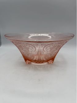 Hazel Atlas Glass Co. ROYAL LACE Pink Large 3-Legged Straight Edge Fruit Bowl