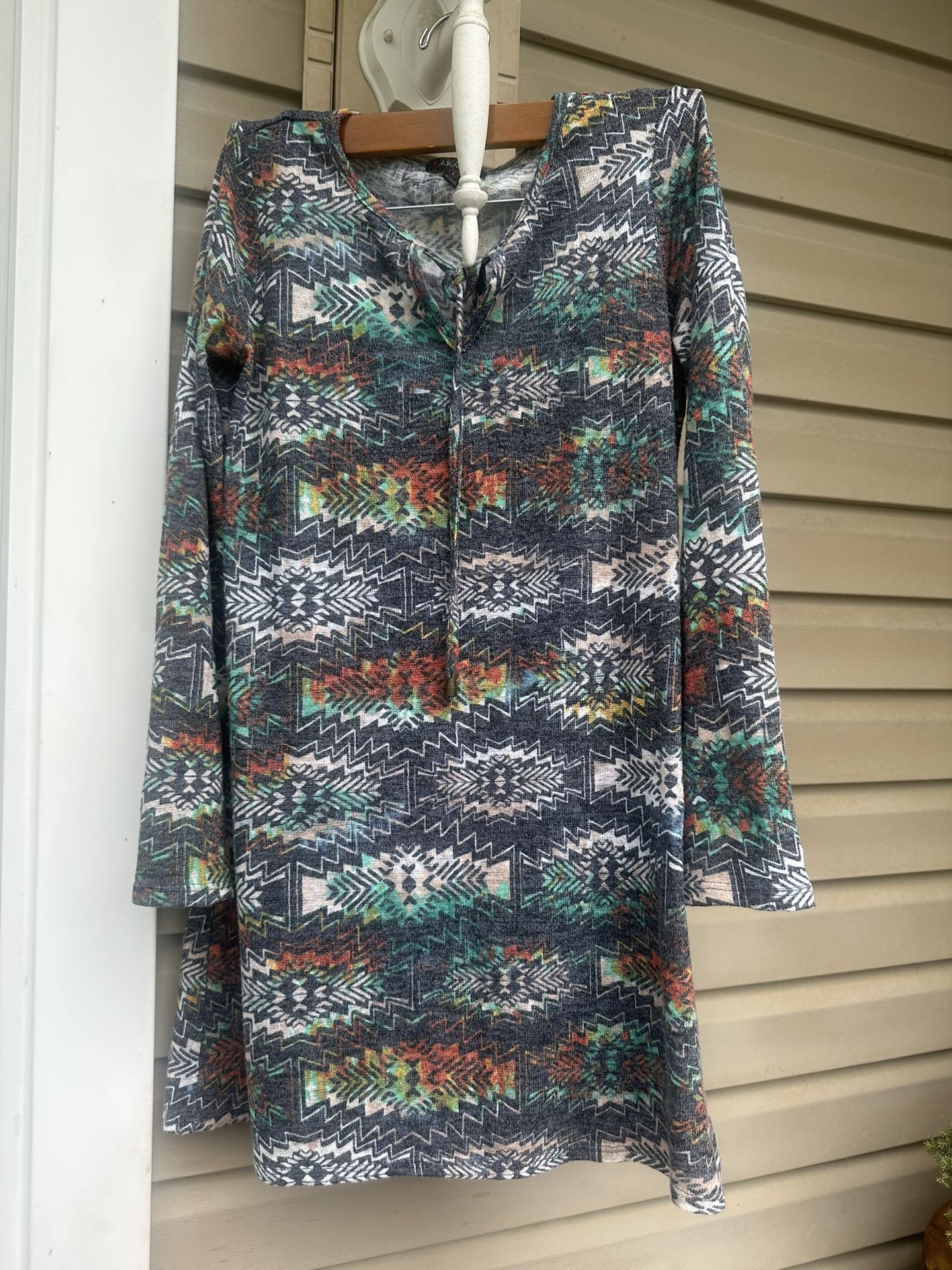 Grey, multi-color BeBop Small Junior Dress with lining. Trendy geometric print