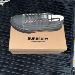 Burberry Shoes 