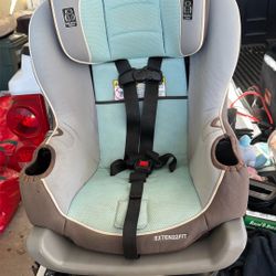 GRACO CARSEAT Extend2Fit $35 OBO
