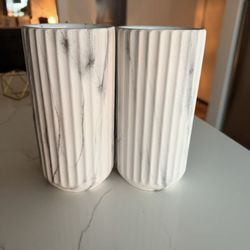 Sets Of 2 Vases 