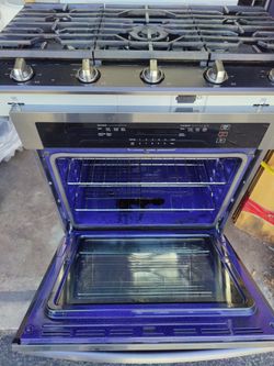 Samsung Smart cooktop stove and oven