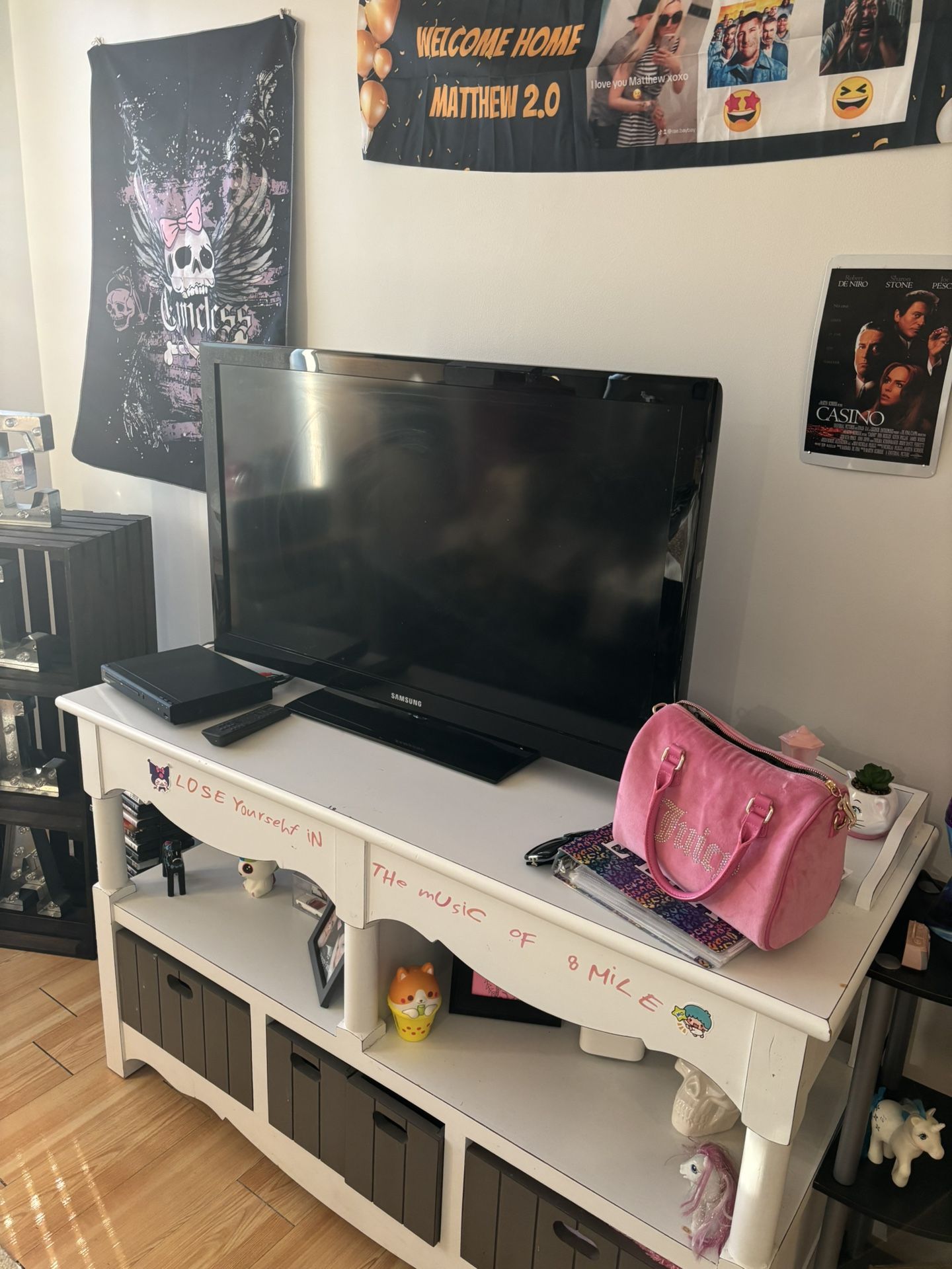 Large Tv