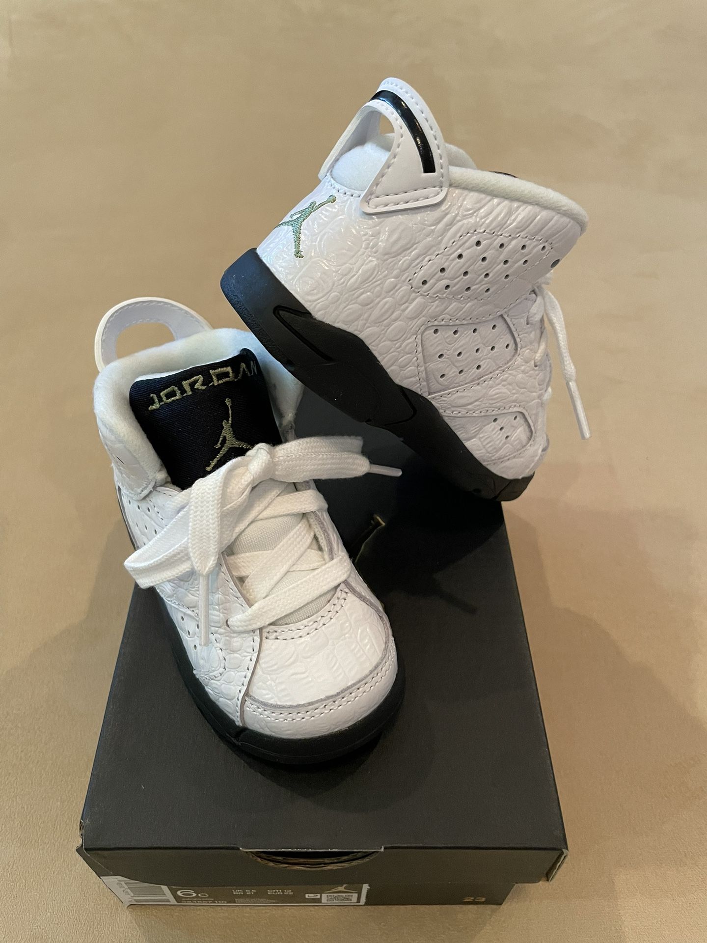 Jordan 6 Retro Alligator Size 6c
