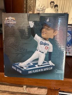 Various Bobblehead and promotional World Series rings – make me an offer