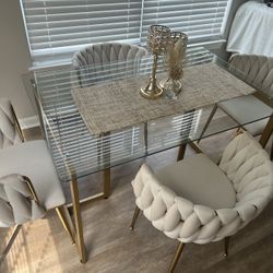 Modern dining table set