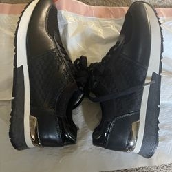 Michael Kors Black Sneakers – Women’s Size 10