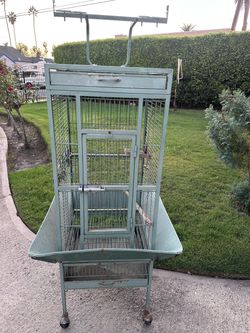 Bird cage