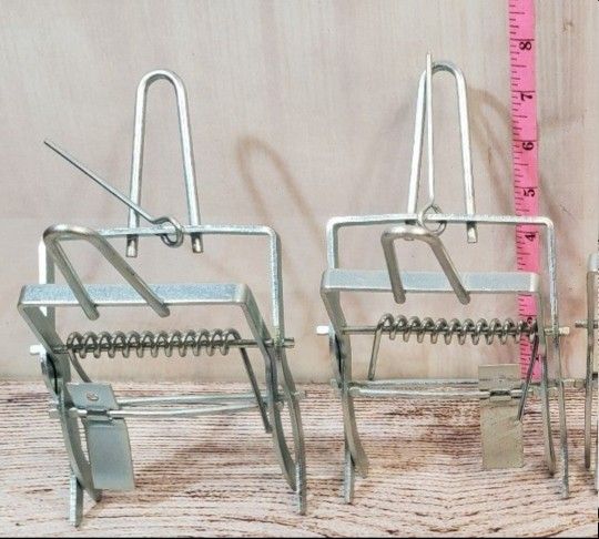 @CHV. Mole Gopher Trap Traps lot of 2.