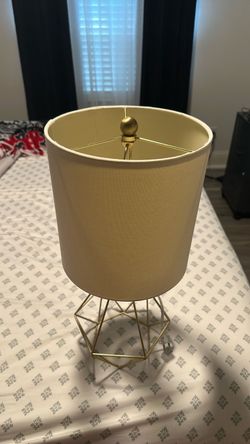 Metal frame lamp