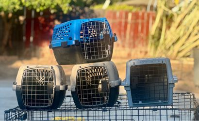 Portable Kennel for Pets