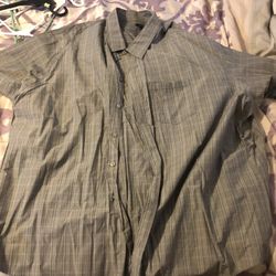 Men’s short sleeve dress shirt, Van Heusen, 5xl,  22-22 1/2, gray