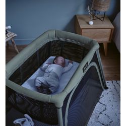 BABYMOOV Moov & Comfy 3 in 1 Travel Crib
