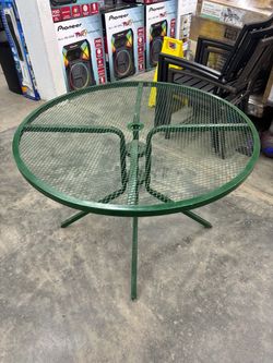 Aluminum Patio table with umbrella hole