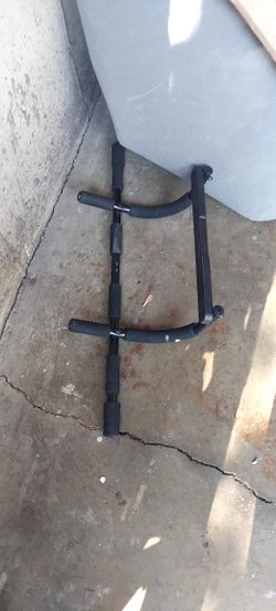 exercise bar over the door