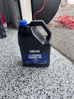 2 stroke oil (2/3 of a gallon remain.