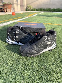 Easton cleats