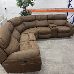 Free Delivery* Like New Brown Suede Sectional Sofa with Power Recliners!
