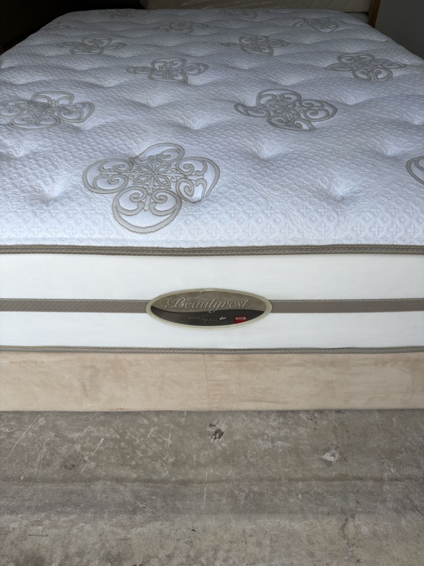 Queen Mattress And Box Spring