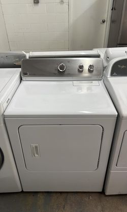 Maytag Centennial Electric Dryer – Auto Dry, White, Clean