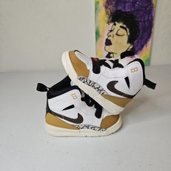 Size 4c - Kids Legacy Jordan's Shoes - $40