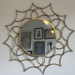Sunburst Gold Wall Mirror – Boho/Modern Glam Décor