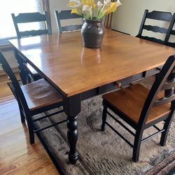 Dining Table & Chairs  With Matching Hutch