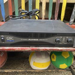 QSC PLX1602 2-channel professional power amplifier  1600 W