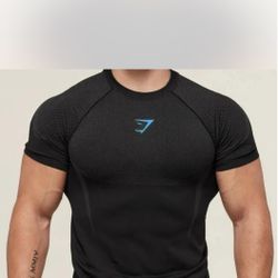 Gymshark Onyx Shirt Men’s Medium