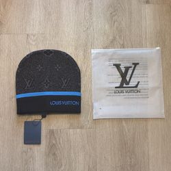 Lv Beanie 50$😱