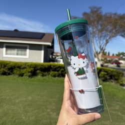 Hello kitty Starbucks Cup 