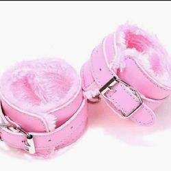 Fluffy Wrist Leather Handcuff Bracelet with Soft Plush Fur, Binding Cuff Bracelets Anklets with Detachable Leash Chain, Women Men