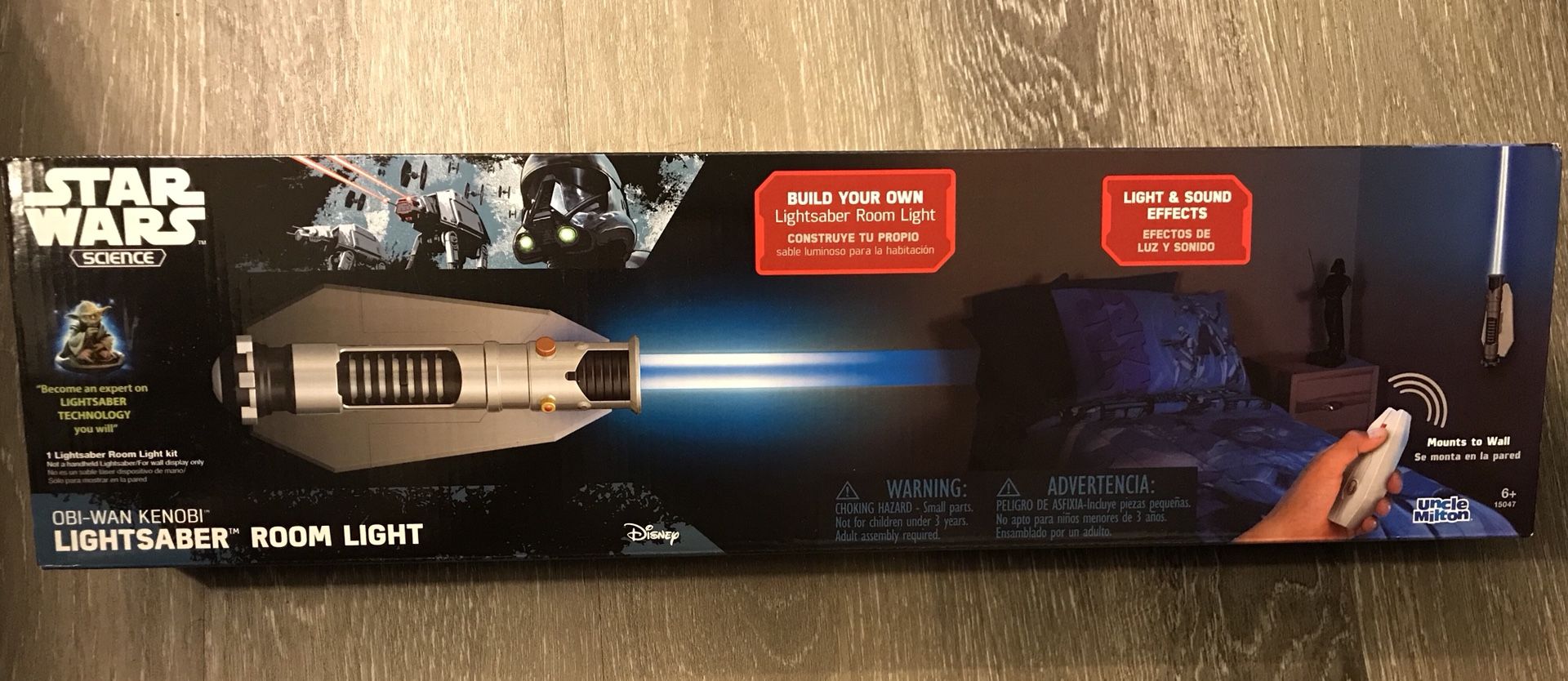 Lightsaber Room Light - Star Wars