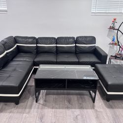 COUCH FOR SALE - Pick up ONLY 92113
