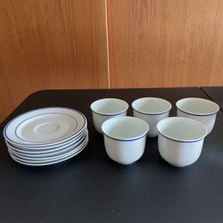 Vintage Tea Cups And Saucers