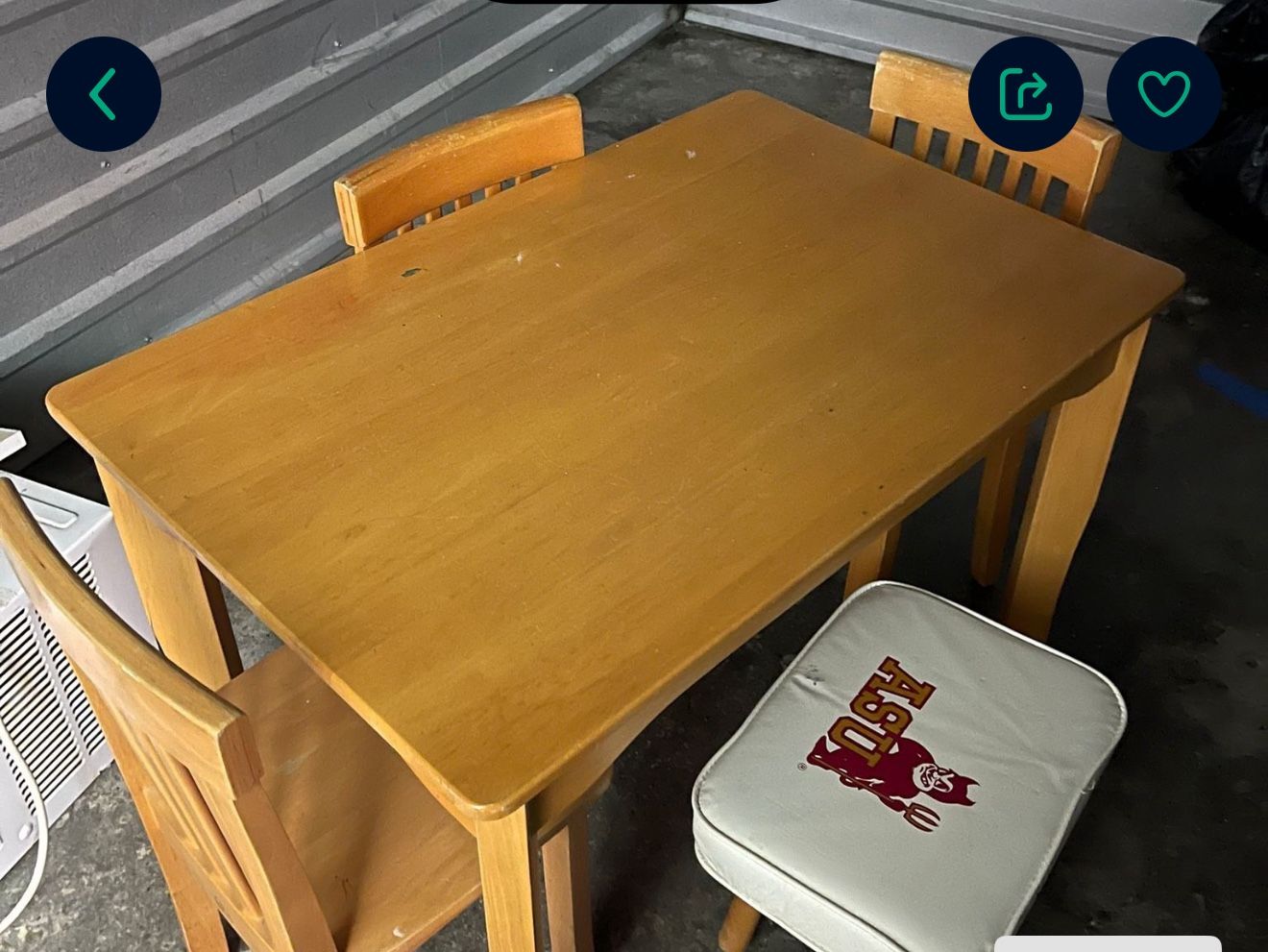 Kids Table