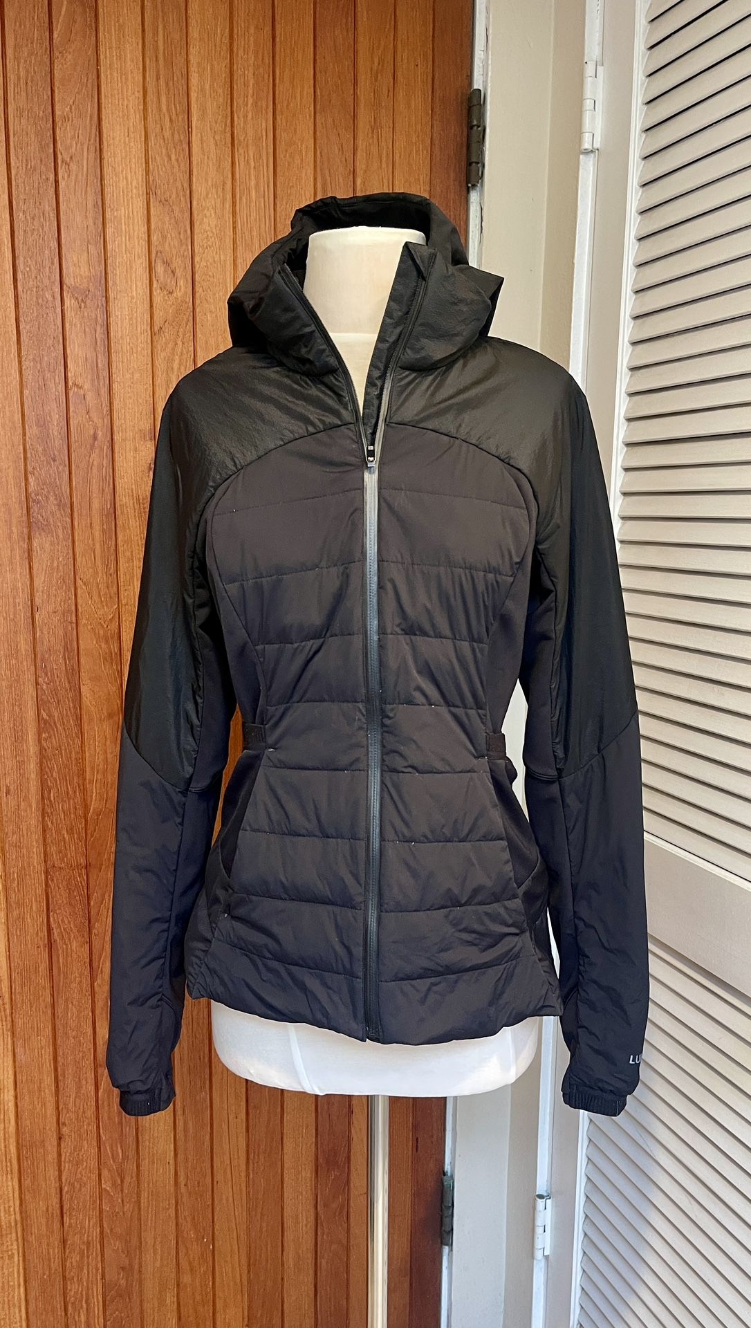 Lululemon Women’s Black Goosedown Jacket, Size 6
