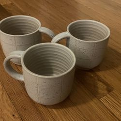 Ceramic Mugs 